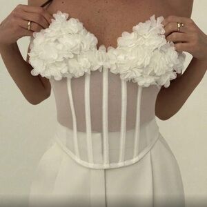 Elegant Strapless White Floral Dress